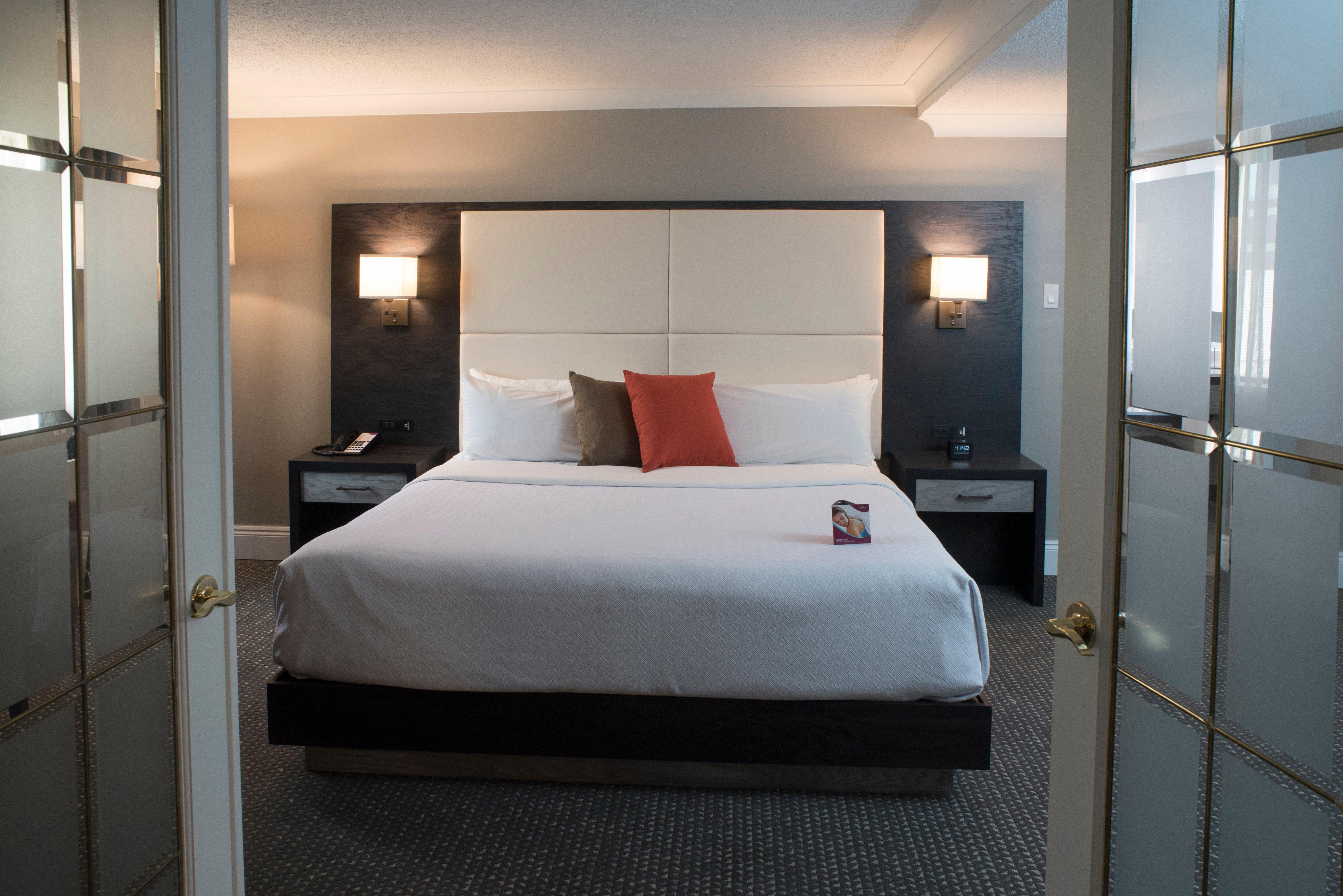 Crowne Plaza Fredericton Lord Beaverbrook By Ihg Экстерьер фото