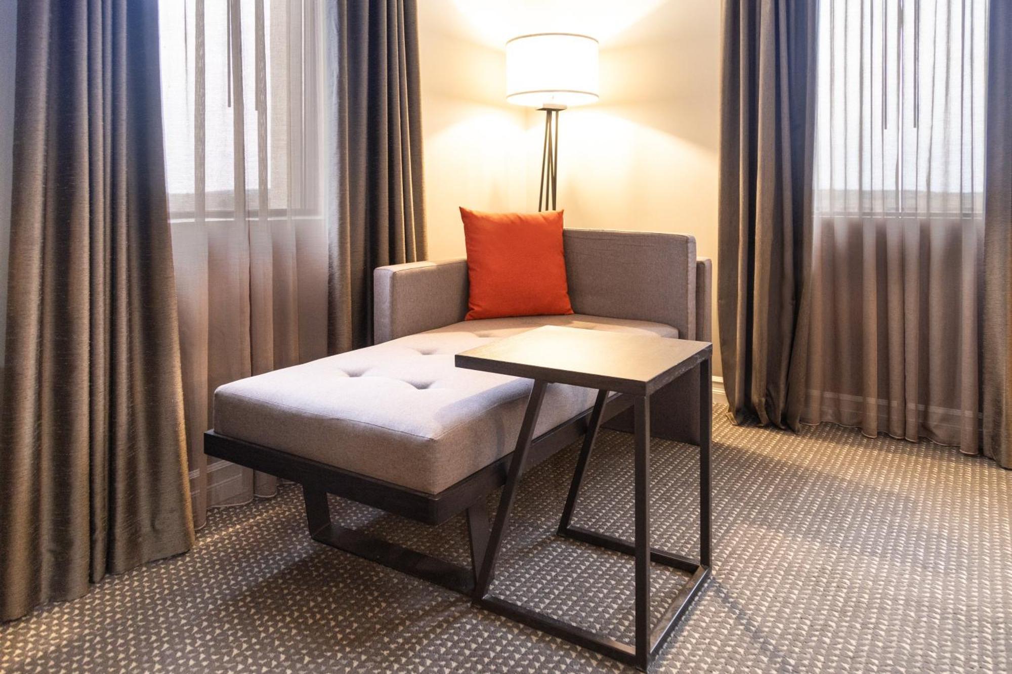 Crowne Plaza Fredericton Lord Beaverbrook By Ihg Экстерьер фото